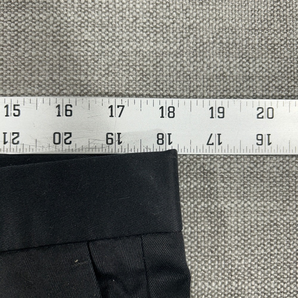 Dockers Pleated Chino Pants Mens 36x30 Black Excellent Classic Fit Cotton Twill - Picture 5 of 9